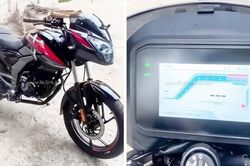 Bajaj Pulsar 125 thế hệ mới lộ diện, gây chú ý với màn hình TFT và thiết kế mới