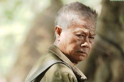 Nam ca sĩ giàu bậc nhất Việt Nam gây chú ý khi vào vai cựu chiến binh sống đơn độc