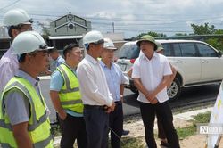 Bộ X&acirc;y dựng kiểm tra thực tế v&agrave; chỉ đạo tăng tốc ho&agrave;n thiện dự &aacute;n Quốc lộ 28B