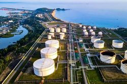 Petrovietnam có kế hoạch bán 2-5% vốn tại PV GAS và BSR