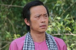 NSƯT Hoài Linh trở lại đường đua