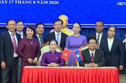 Thường trực HĐND tỉnh Gia Lai và Sekong hội đàm gặp gỡ trao đổi kinh nghiệm