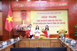 Công bố các quyết định về bổ nhiệm chức vụ Giám đốc, Phó Giám đốc Sở Nội vụ
