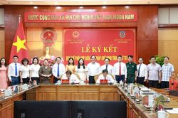 Ban Ph&aacute;p chế HĐND tỉnh v&agrave; Sở Tư ph&aacute;p k&yacute; kết quy chế phối hợp