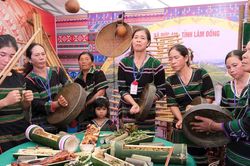 Ẩm thực bản địa - nguồn lực mới cho du lịch L&acirc;m Đồng