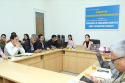Nhiều hoạt động hưởng ứng Ngày Pháp luật Việt Nam