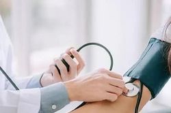 Tăng huyết áp âm thầm gây tổn thương tim mạch