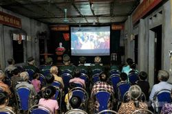Chiếu phim lưu động phục vụ Nhân dân nhân kỷ niệm các ngày lễ lớn