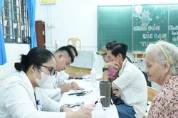 Bệnh viện 30-4 đẩy mạnh khám sức khỏe cho người dân TP Hồ Chí Minh