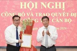Công bố quyết định Giám đốc Sở Nội vụ thành phố Hà Nội