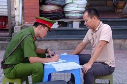Phường Việt Hưng tăng cường tuần tra, xử lý vi phạm TTĐT