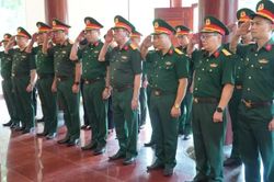Đoàn công tác Quân ủy Trung ương, Bộ Quốc phòng dâng hương tưởng niệm Đại tướng Võ Nguyên Giáp tại Khu di tích QGĐB rừng Trần Hưng Đạo