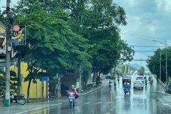 Thời tiết các khu vực ngày 19/8 có mưa rào và dông, có nơi mưa vừa, mưa to