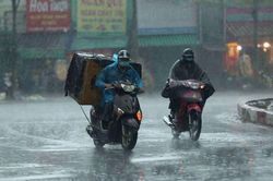 Dự báo thời tiết mới nhất: Bắc Bộ bước vào đợt mưa lớn kéo dài, nguy cơ ngập lụt, sạt lở gia tăng