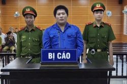 Tuy&ecirc;n &aacute;n 20 năm t&ugrave; đối tượng nhẫn t&acirc;m n&eacute;m hai con ruột xuống s&ocirc;ng