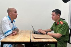 Khởi tố L&ecirc; Văn Ph&uacute; (Ph&uacute; L&ecirc;) v&agrave; vợ l&agrave; L&atilde; Th&uacute;y Kiều c&ugrave;ng 2 bị can