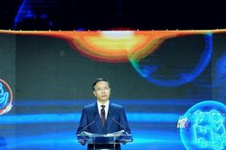 Thống đốc Phạm Đức Ấn: Chuyển đổi số càng sâu, những vấn đề mới càng xuất hiện nhanh