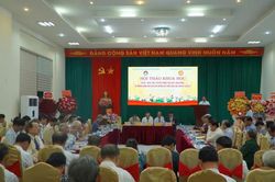 Tiếp nối truyền thống hiếu học, y&ecirc;u nước qua c&aacute;c thế hệ họ H&agrave;