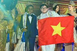 Đoàn Ngọc Gia Bảo đăng quang Little Mr Universe tại Philippines