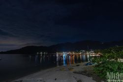 [Ảnh] Vẻ đẹp của C&ugrave; Lao Ch&agrave;m những đ&ecirc;m b&igrave;nh y&ecirc;n trước m&ugrave;a b&atilde;o tới