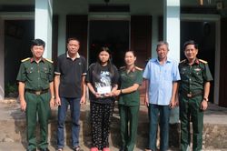 Nghĩa tình với gia đình liệt sĩ