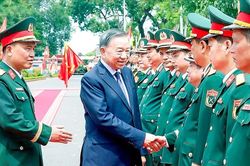 Tổng Bí thư, Chủ tịch nước Tô Lâm làm việc với Sư đoàn Bộ binh cơ giới 308