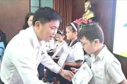Hơn 5,7 tỷ đồng tiếp sức con công nhân khó khăn