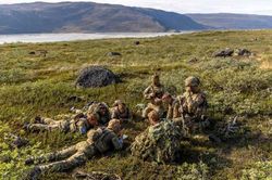 Đan Mạch lần đầu đưa lính nghĩa vụ tới Greenland