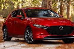 Top 4 xe sedan cỡ C bán chạy nhất tháng 7/2026: Mazda3 tiếp tục dẫn đầu