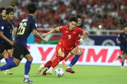 Đình Bắc, tuổi 22 rực rỡ và những vinh quang phía trước