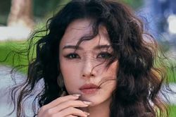 Chương Tử Di kiếm 45 triệu USD nhờ 'mát tay'