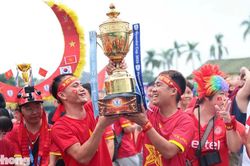 Mỹ Đ&igrave;nh s&ocirc;i động trước giờ Việt Nam đại chiến Malaysia