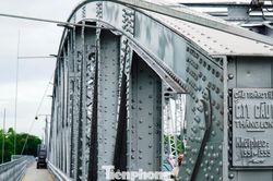 Điều thay đổi trên cây cầu biểu tượng của Huế