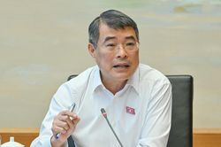 Thủ tướng: Một chương trình có 54 văn bản hướng dẫn, không cách gì cấp xã làm được