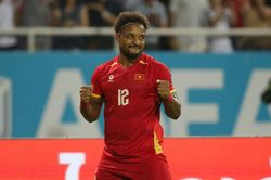 Tuyển Việt Nam v&agrave;o chung kết ASEAN Cup 2026: Xu&acirc;n Son đỉnh nhất