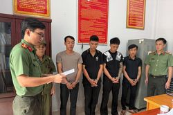 Phê chuẩn khởi tố nhóm đối tượng chế tạo, mua bán trái phép vũ khí quân dụng