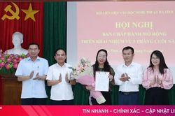 Đưa t&aacute;c phẩm văn học nghệ thuật đến gần hơn với c&ocirc;ng ch&uacute;ng