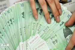 Nợ hộ gia đình Hàn Quốc lần đầu vượt hơn 1.400 tỷ USD