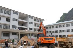Cao Bằng đẩy nhanh thi công để bàn giao các trường liên cấp trước ngày 30/8