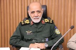 Iran cảnh báo các nước vùng Vịnh không hỗ trợ quân đội Mỹ