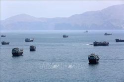 Iran đặt điều kiện mở lại eo biển Hormuz