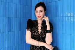 Đinh Ngọc Diệp bày tỏ tình cảm với một người