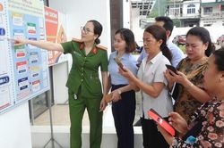 Nữ cán bộ Công an 'vượt sóng' hoàn thành nhiệm vụ