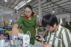 Lấy chân thành cảm hóa những phận người lầm lỡ
