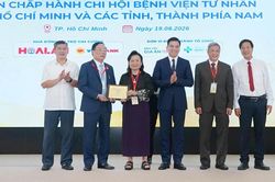 Bà Trần Thị Lâm làm Chủ tịch Chi hội Bệnh viện Tư nhân TPHCM và các tỉnh, thành phía Nam