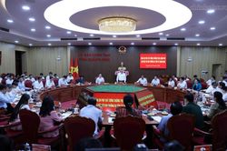 Chính phủ đề nghị Quảng Ngãi phấn đấu đạt mức tăng trưởng cao