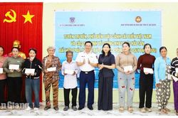 Gần 200 ngư dân, chủ tàu cá xã Hòa Điền được tuyên truyền chống khai thác IUU