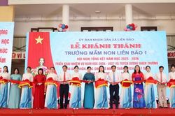 Chủ tịch Ủy ban MTTQ tỉnh Nguyễn Thị Hà dự khánh thành Trường Mầm non Liên Bão 1
