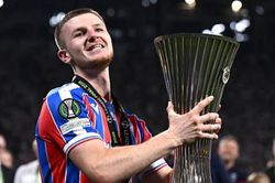 Man City nhắm tiền vệ Adam Wharton thay Rodri: Thử thách 100 triệu bảng từ Crystal Palace