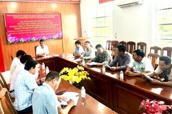 Xã Vạn Hưng tổ chức bàn giao mặt bằng thực hiện dự án tuyến đường ven biển
